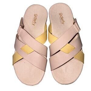 GDEFY Gravity Defyer LYNOR VersoShock Orthotic Comfort Slides   Size: US 8